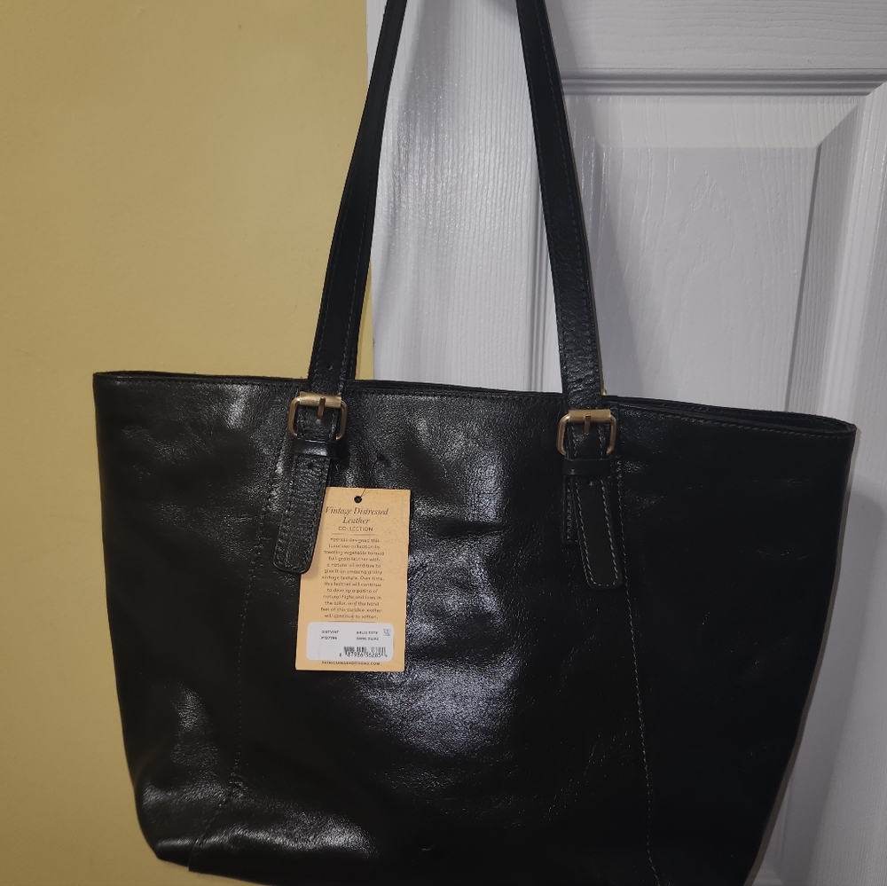 NWT Patricia Nash Arlia Leather Tote